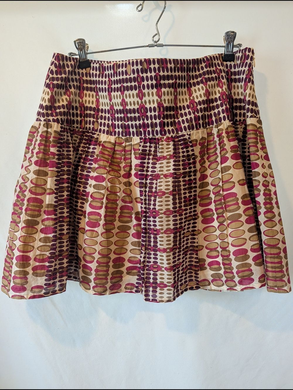Gianni Bini‎ Magenta, Brown & Cream Patterned Skater Skirt